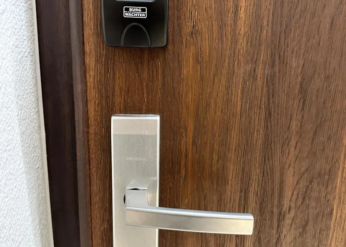 Апартаменты Hanza Tower Premium *